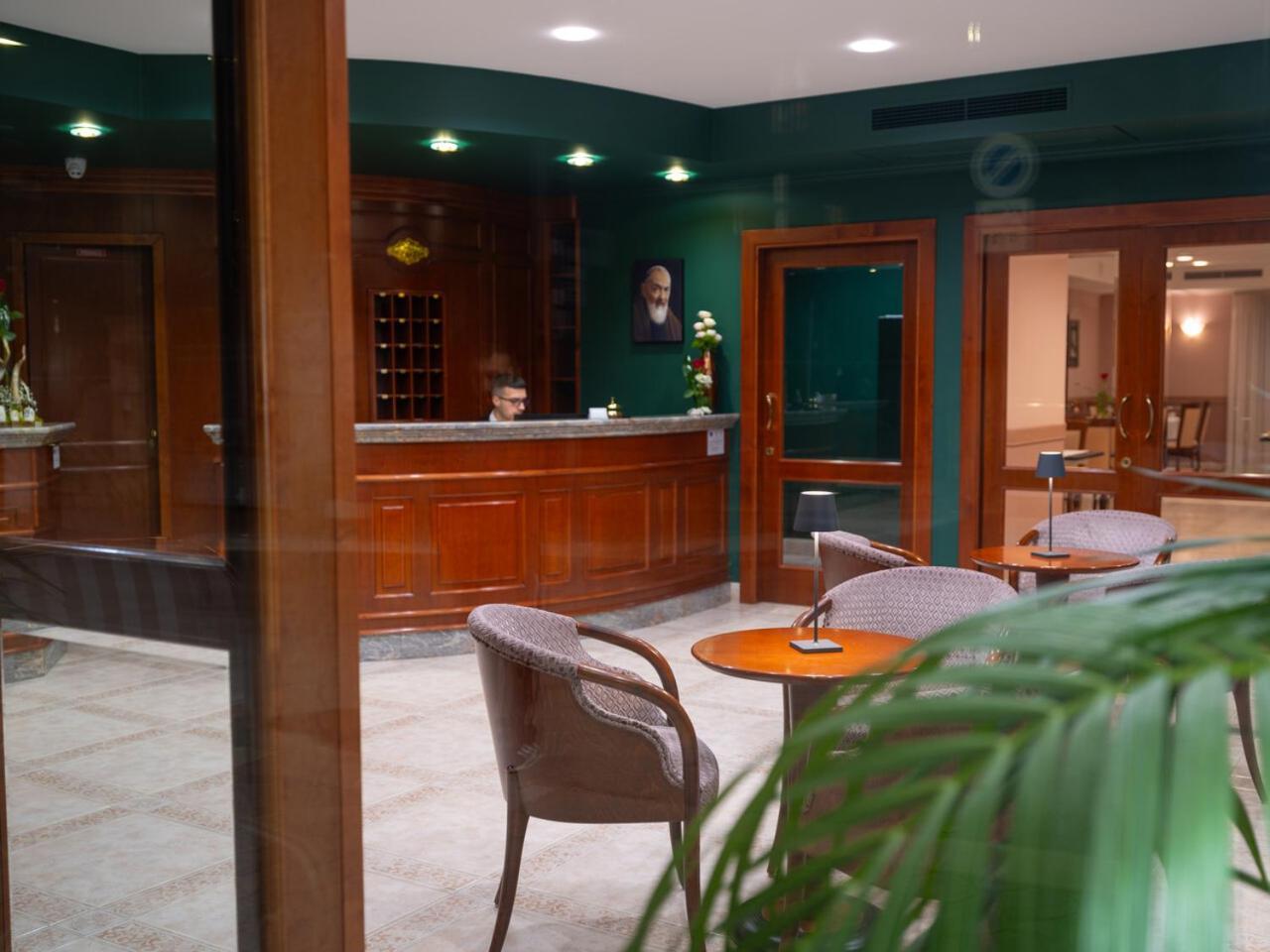 Hotel San Pio San Giovanni Rotondo Buitenkant foto